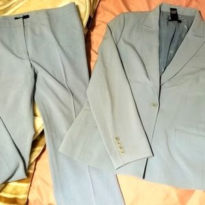 BCBG Suit (Size 10/6)